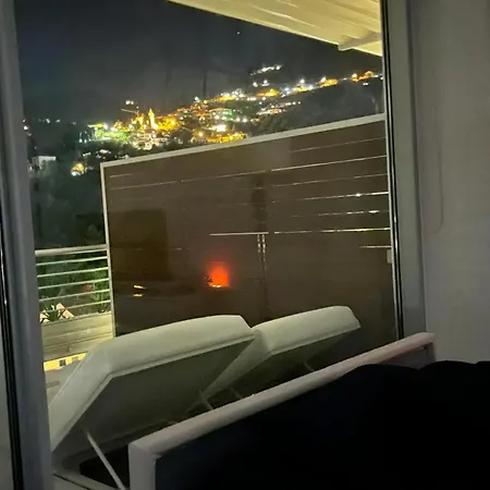 A House With A View アラッシオ