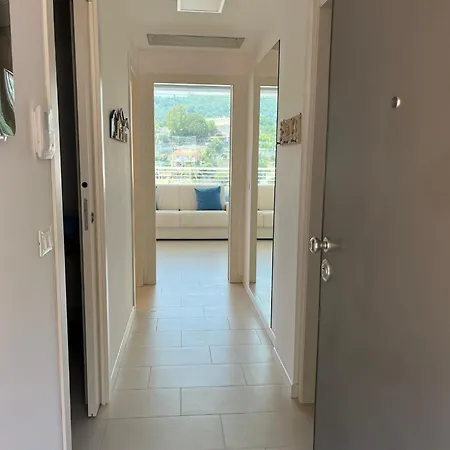 A House With A View Apartment