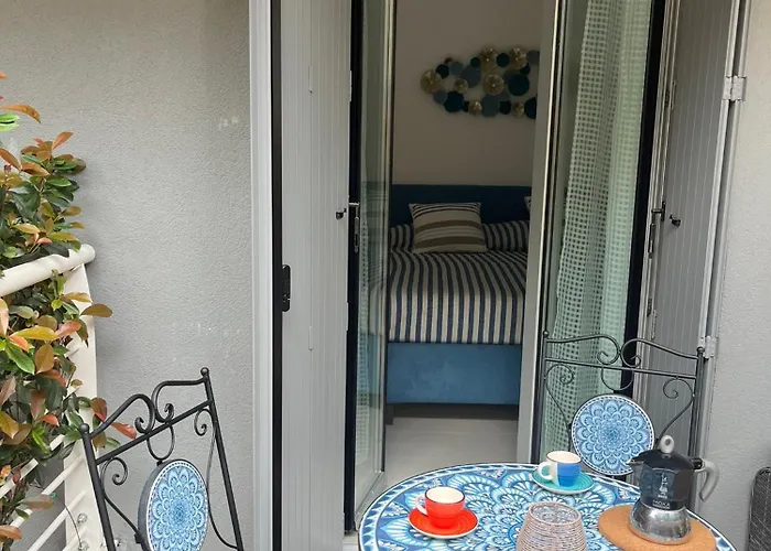 Lägenhet A House With A View